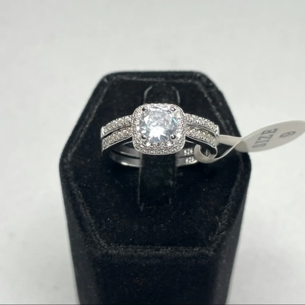 925 Sterling Silver Diamond 2‎ Band Ring Set Sz 9